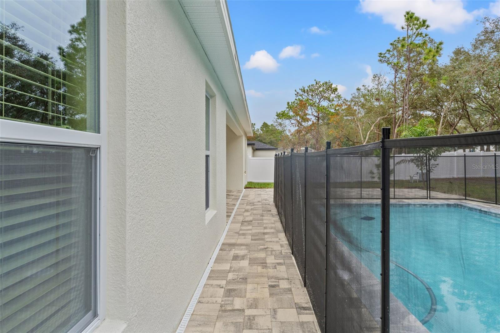 Image 57 of 64 For 11362 Paramount Avenue