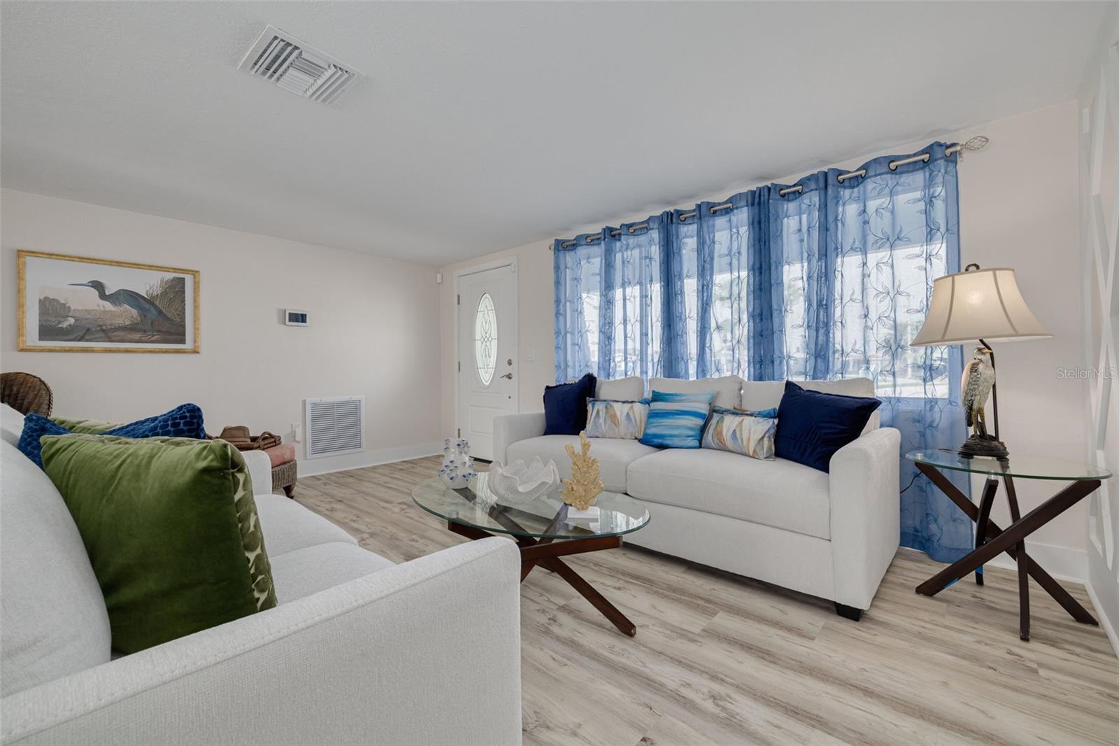 Image 10 of 44 For 6606 Beach Boulevard