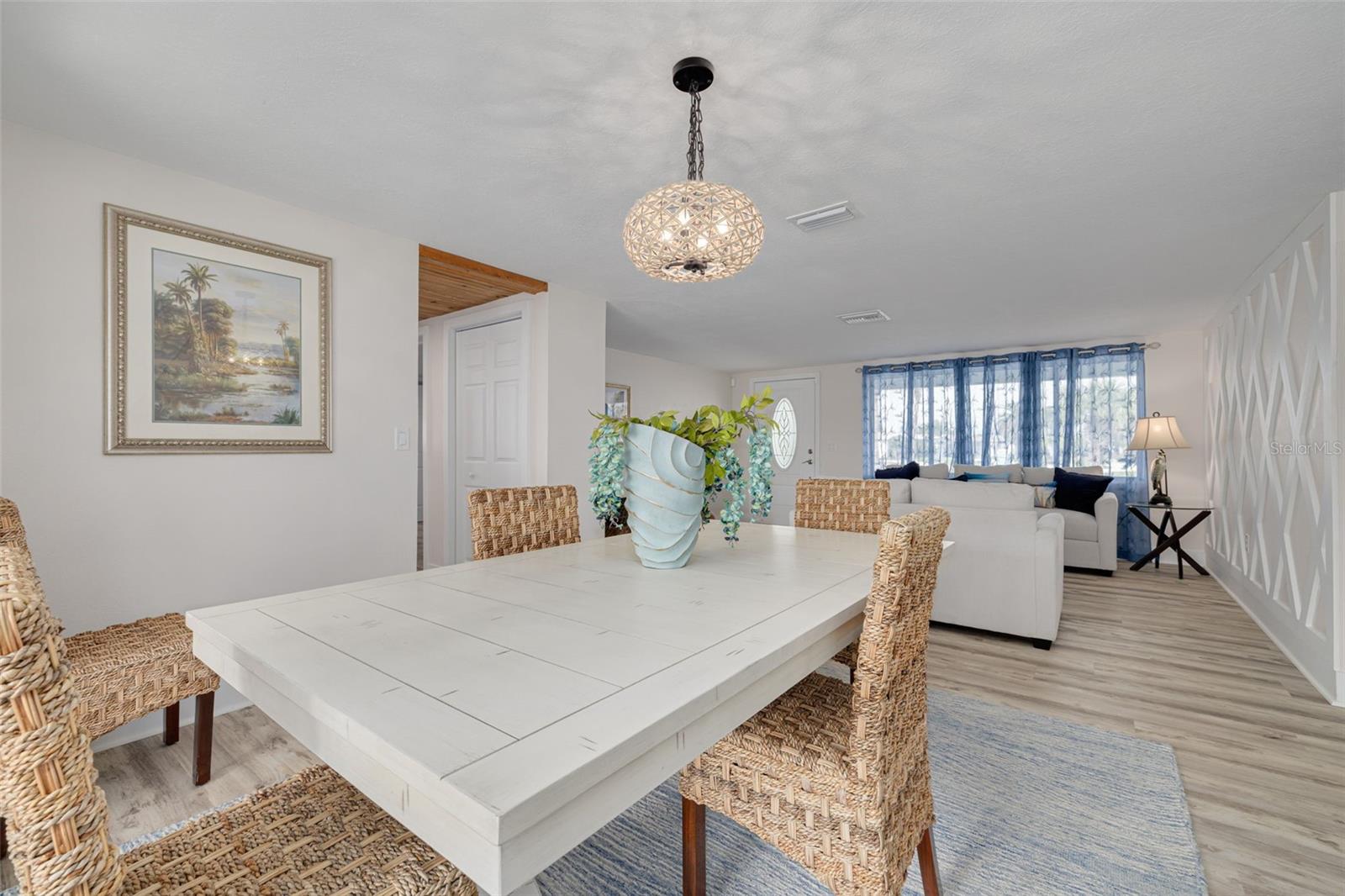 Image 12 of 44 For 6606 Beach Boulevard