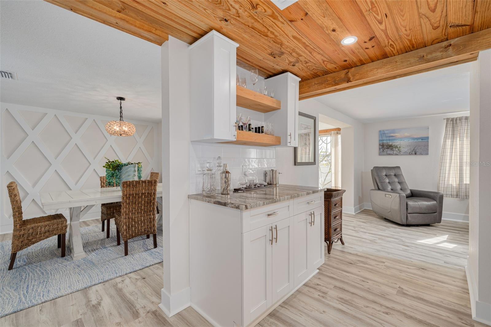 Image 22 of 44 For 6606 Beach Boulevard