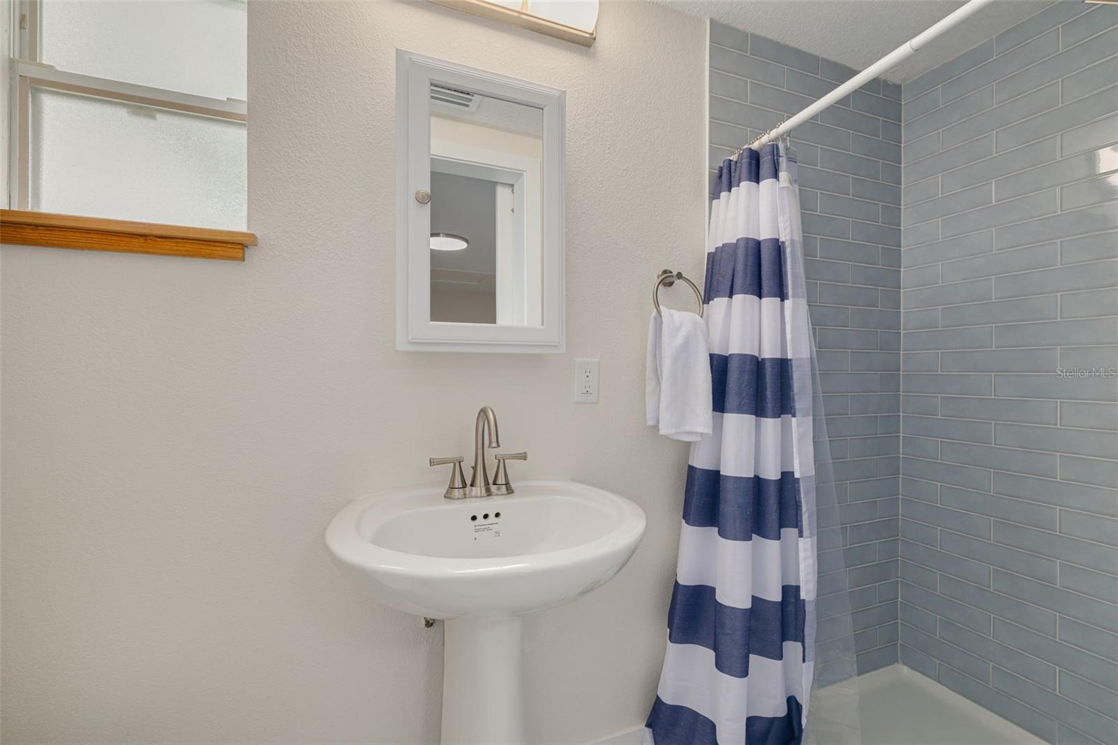 Image 31 of 44 For 6606 Beach Boulevard