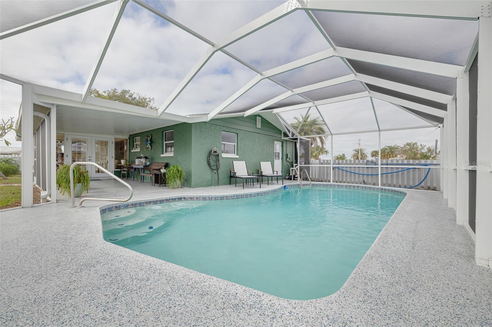 Image 33 of 44 For 6606 Beach Boulevard