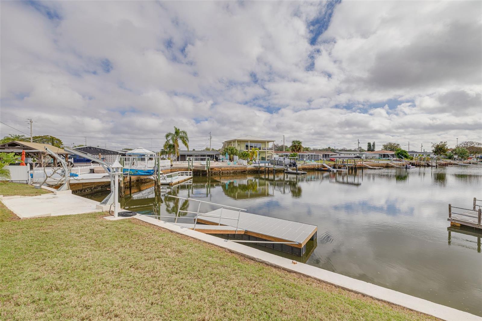 Image 39 of 44 For 6606 Beach Boulevard