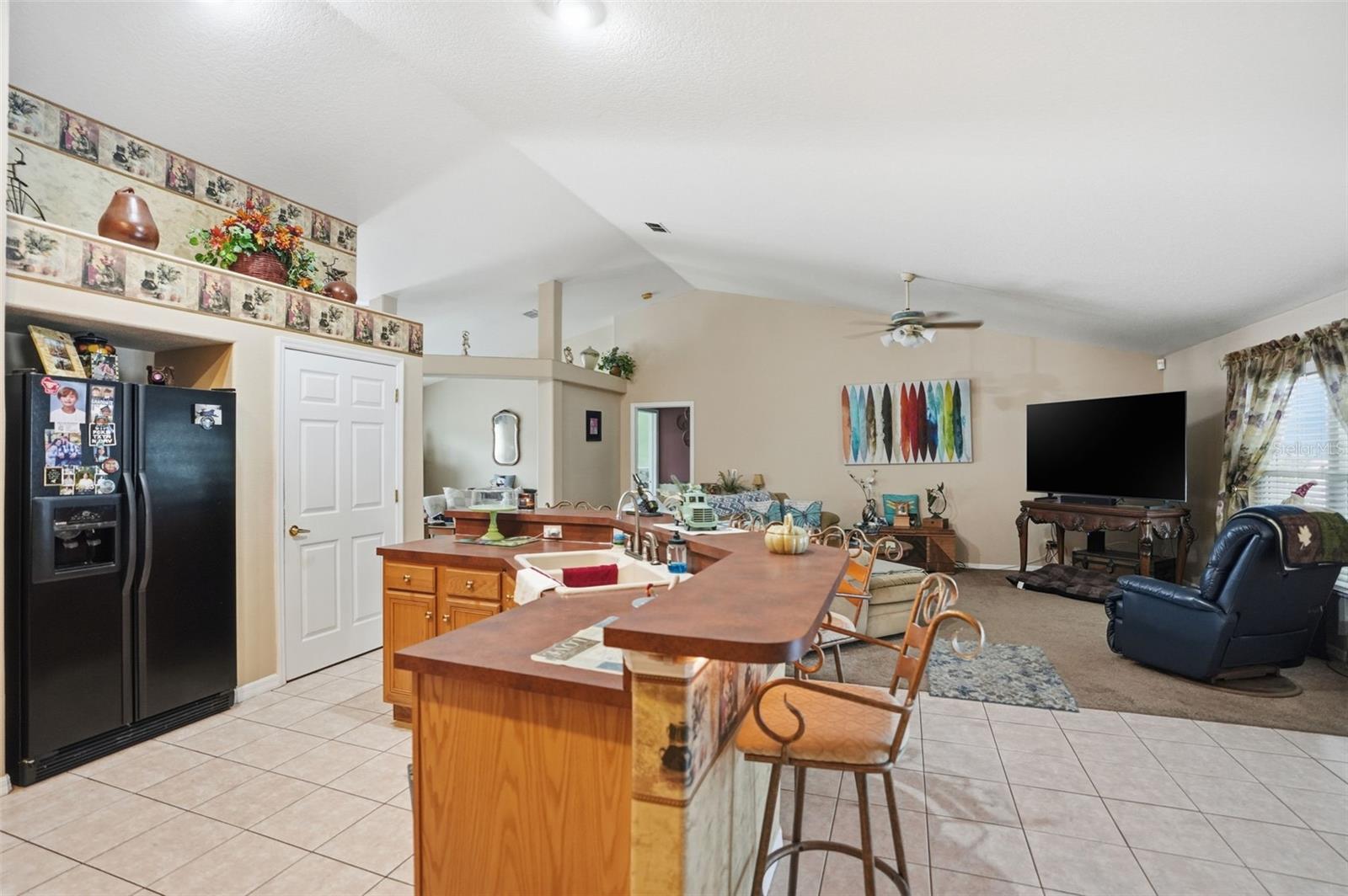 Listing photo id 13 for 204 Planter Road