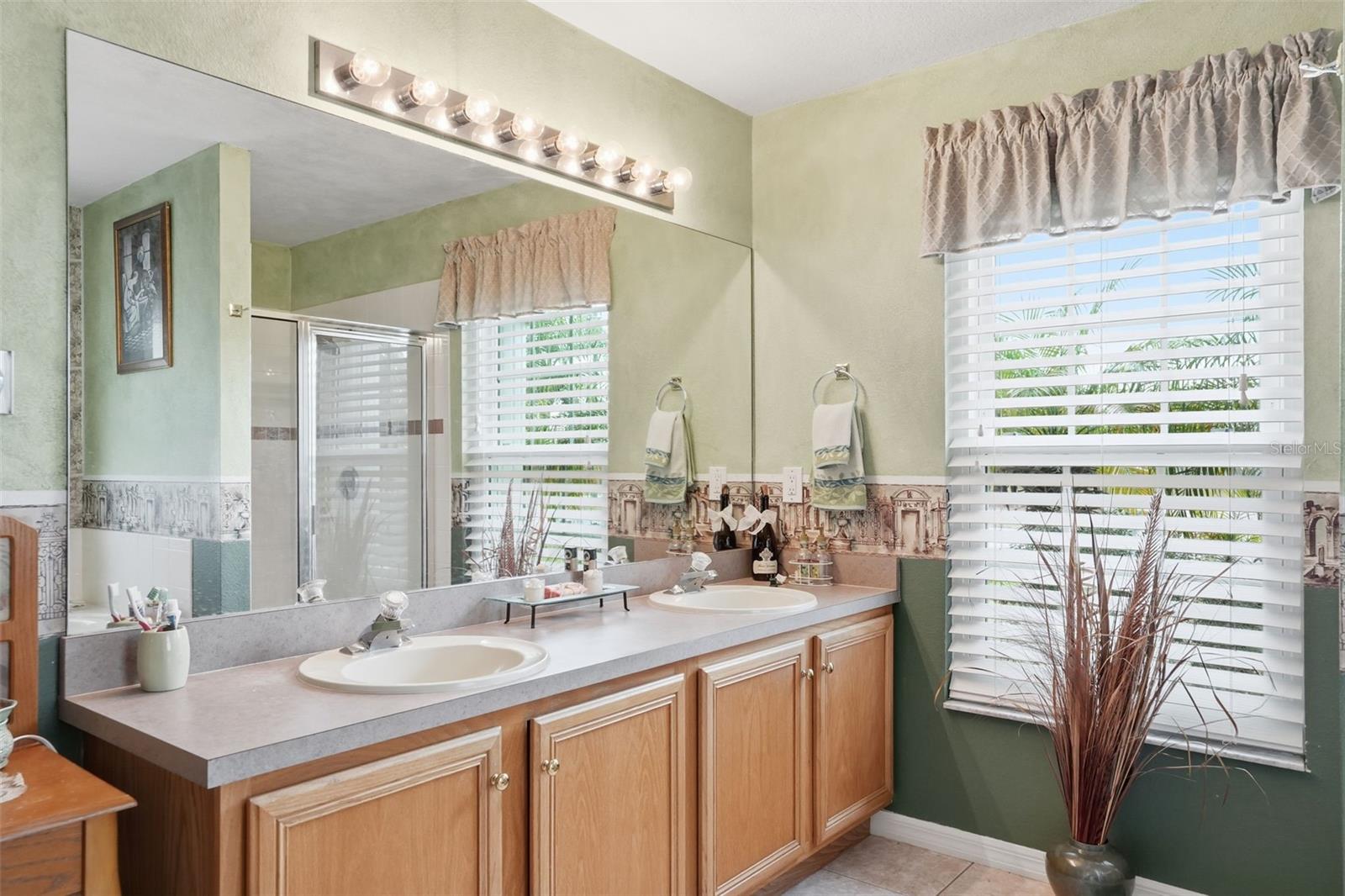 Listing photo id 27 for 204 Planter Road