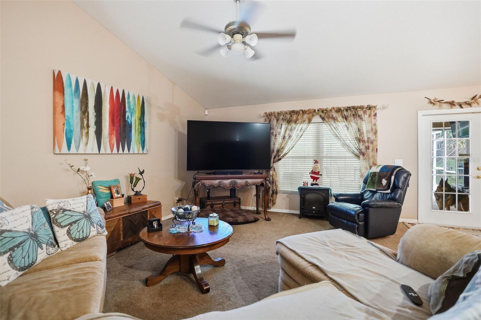 Listing photo id 6 for 204 Planter Road