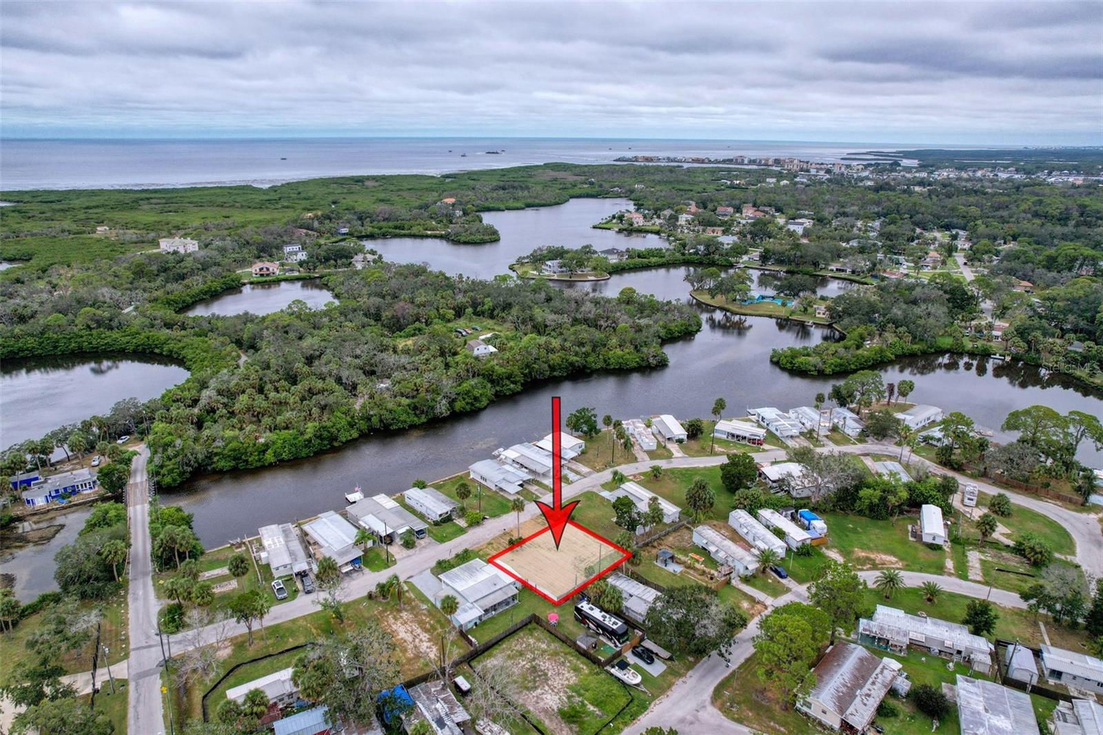 Image 12 of 19 For 6836 Edgewater Drive