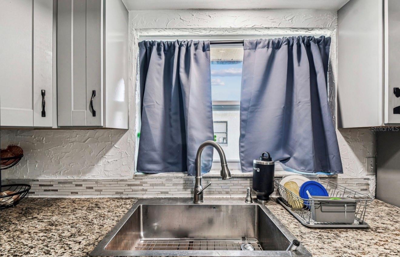 Image 23 of 54 For 7112 Vista Way