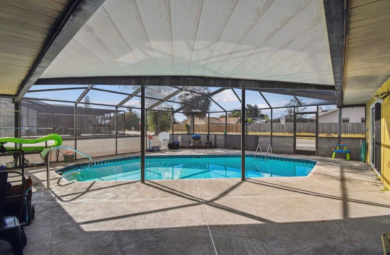 Image 43 of 54 For 7112 Vista Way