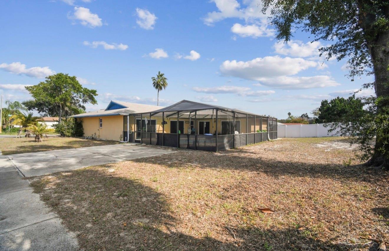 Image 49 of 54 For 7112 Vista Way