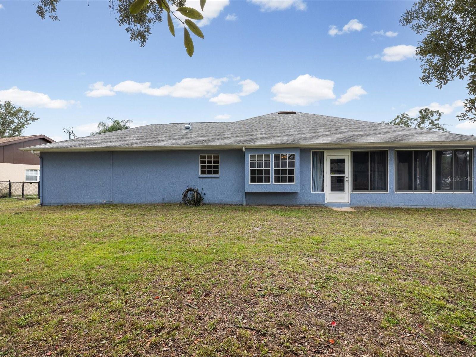 Image 20 of 22 For 8431 Braganza Street