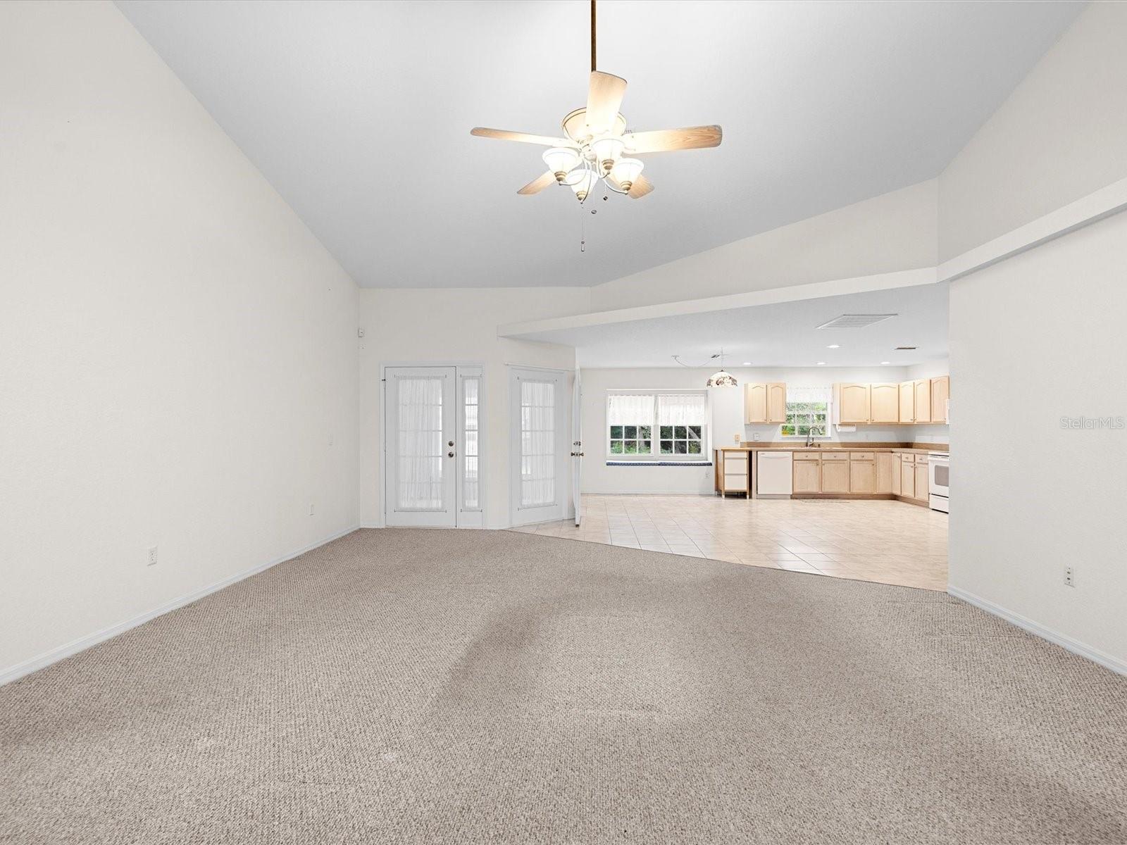 Image 7 of 22 For 8431 Braganza Street