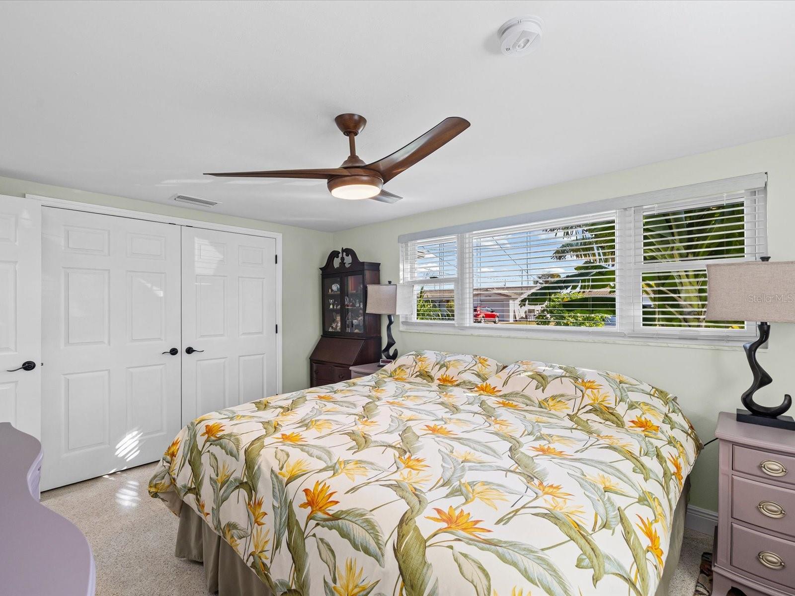 Image 19 of 72 For 12637 4th Isle