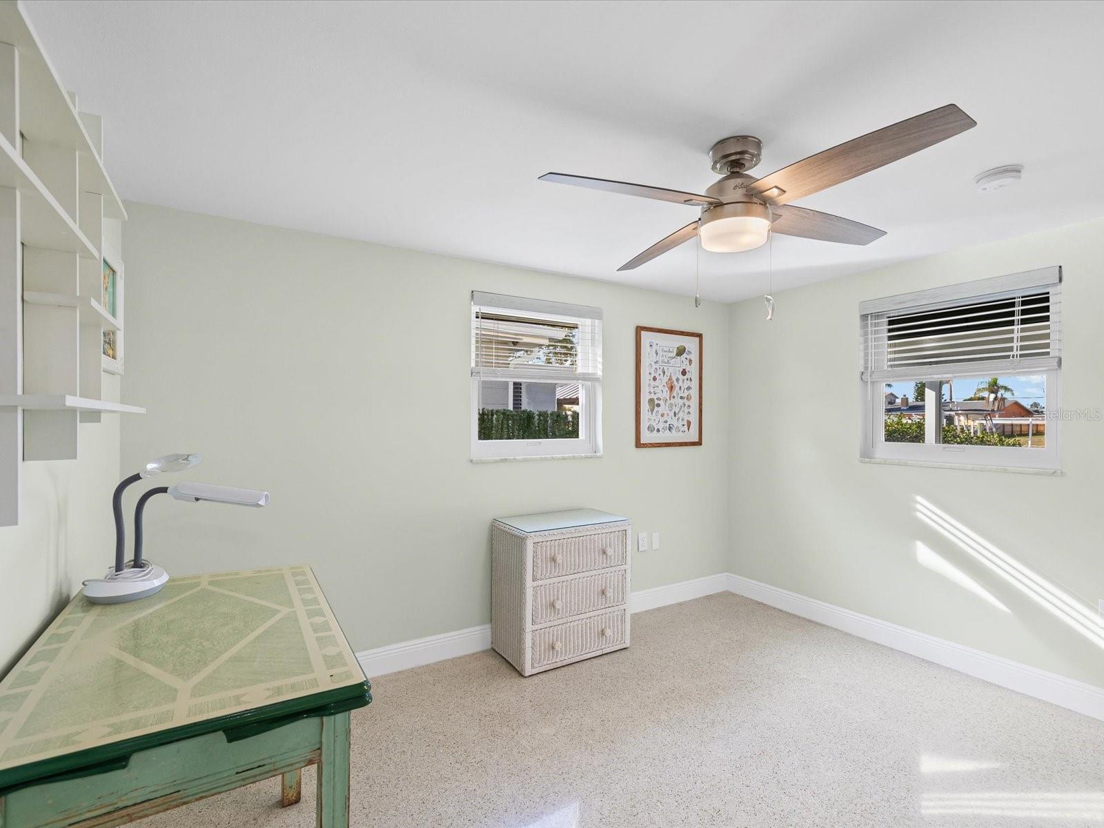 Image 20 of 72 For 12637 4th Isle