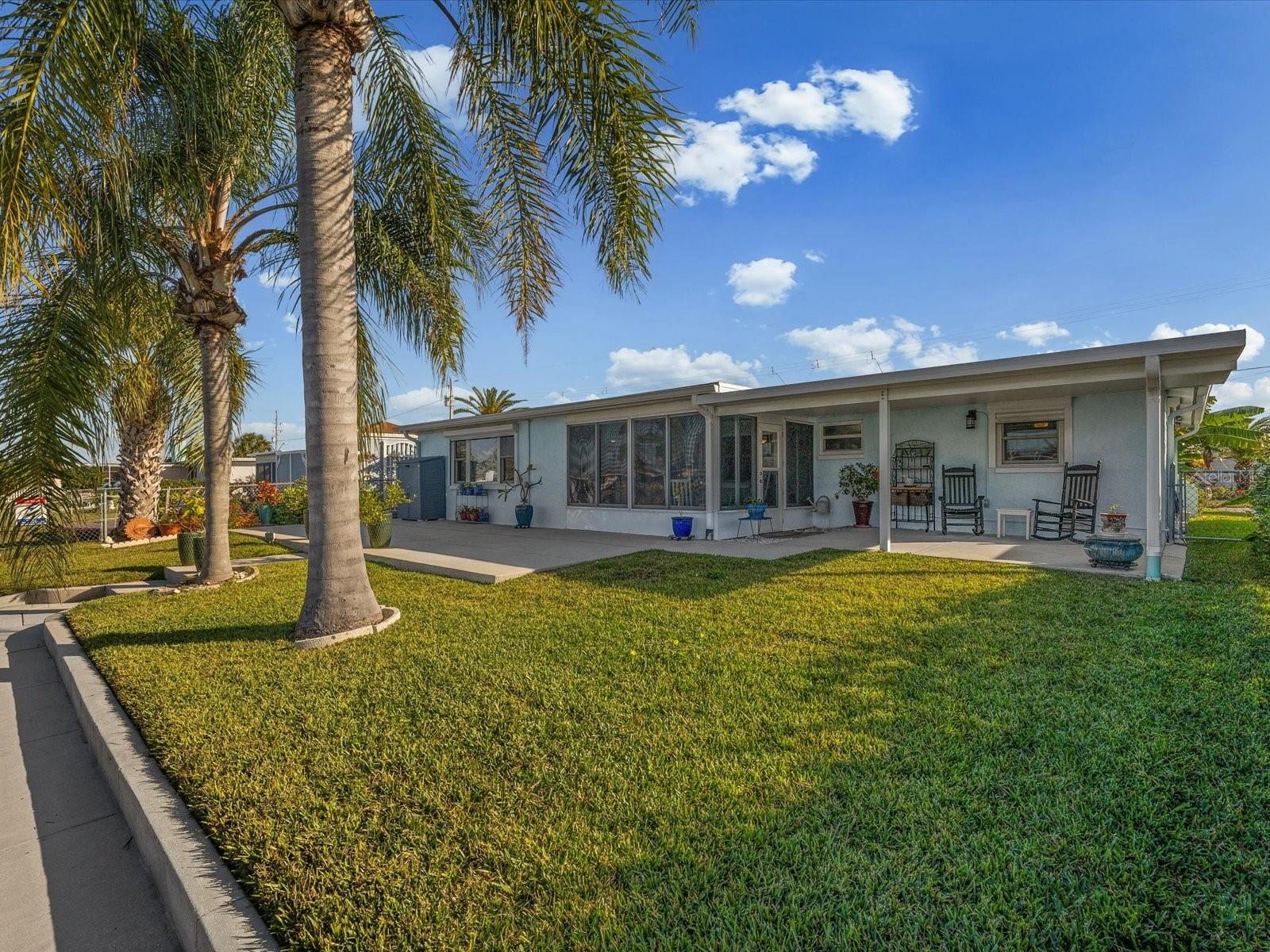 Image 31 of 72 For 12637 4th Isle