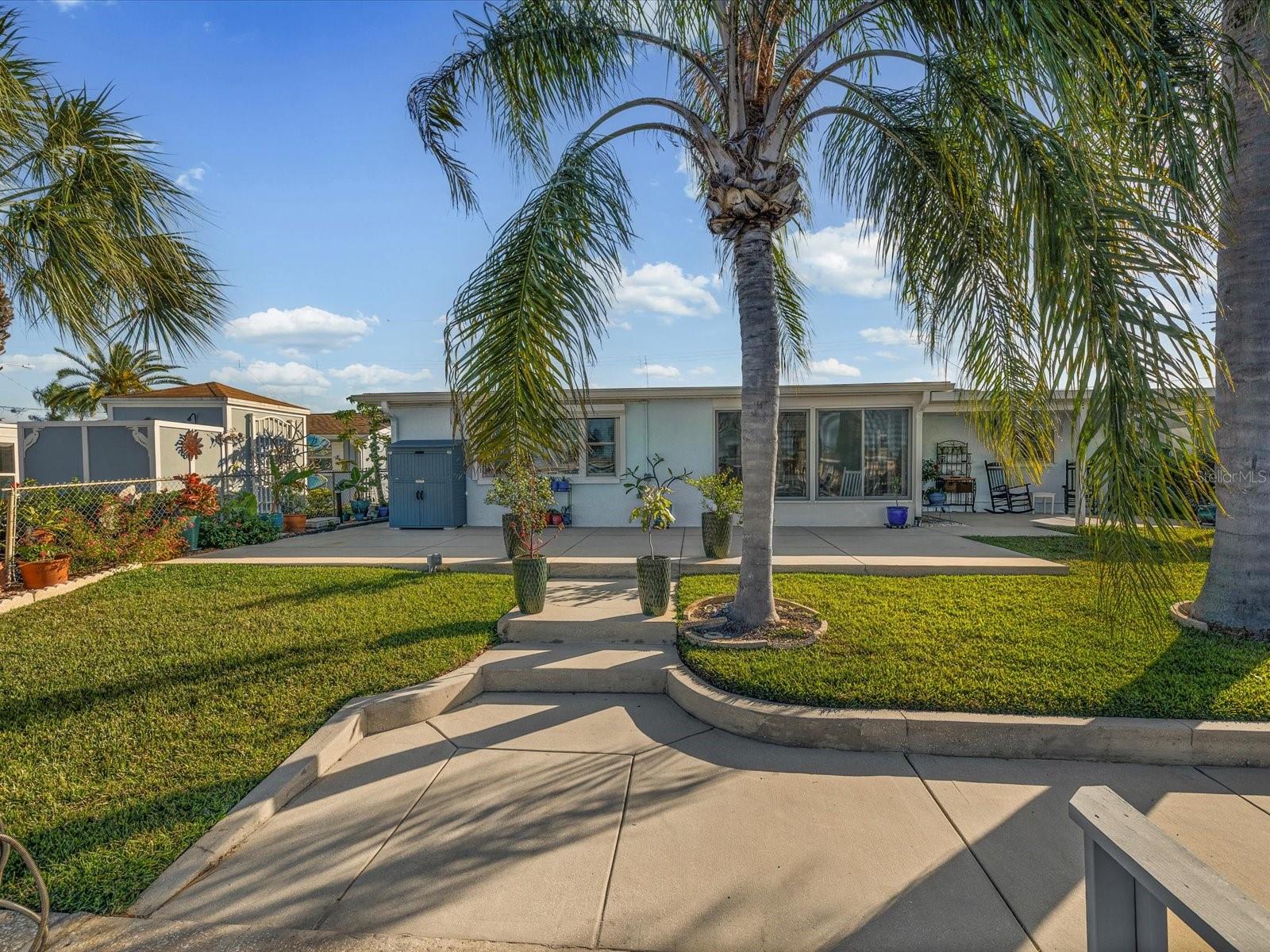 Image 34 of 72 For 12637 4th Isle