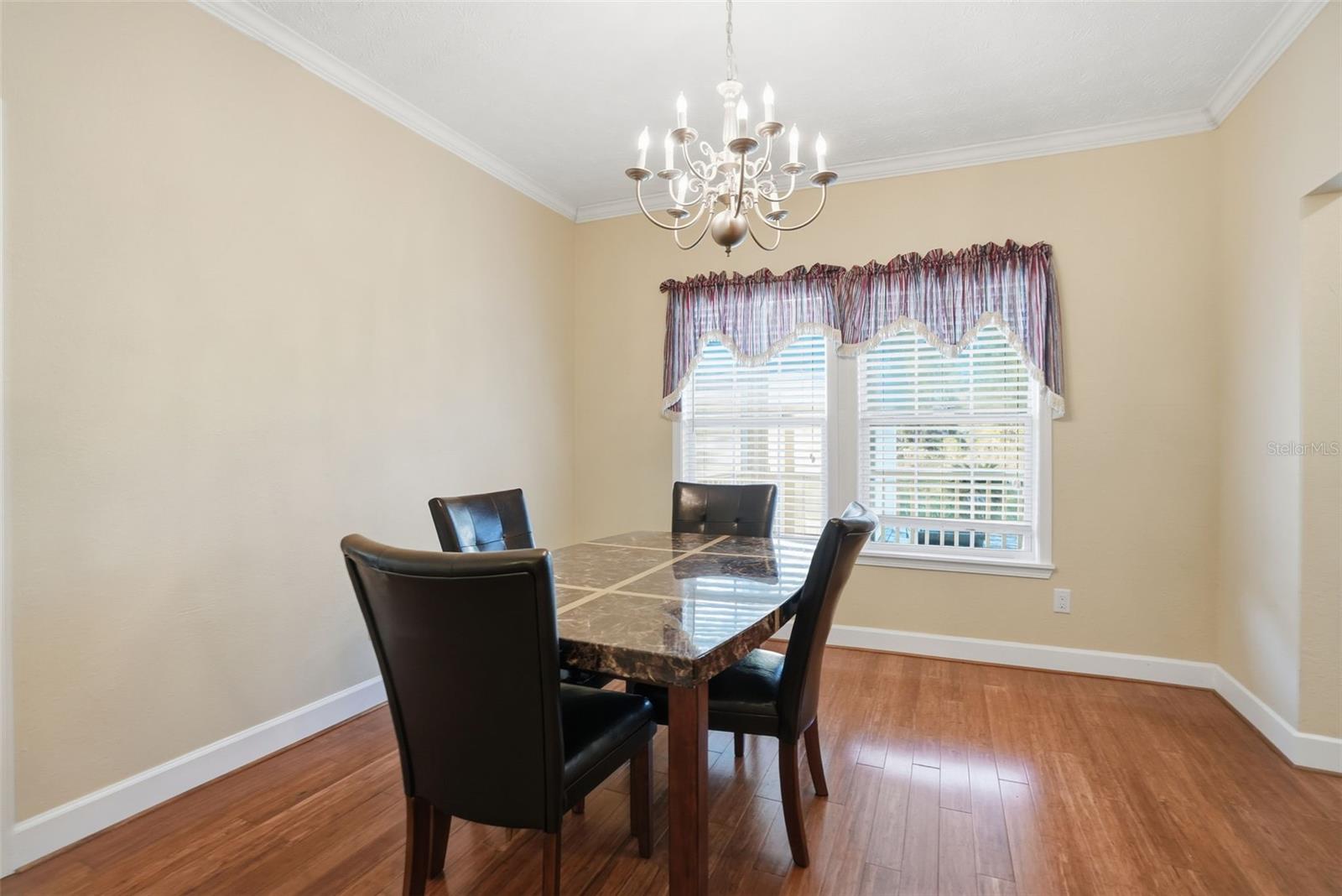 Image 10 of 34 For 11805 Osprey Avenue