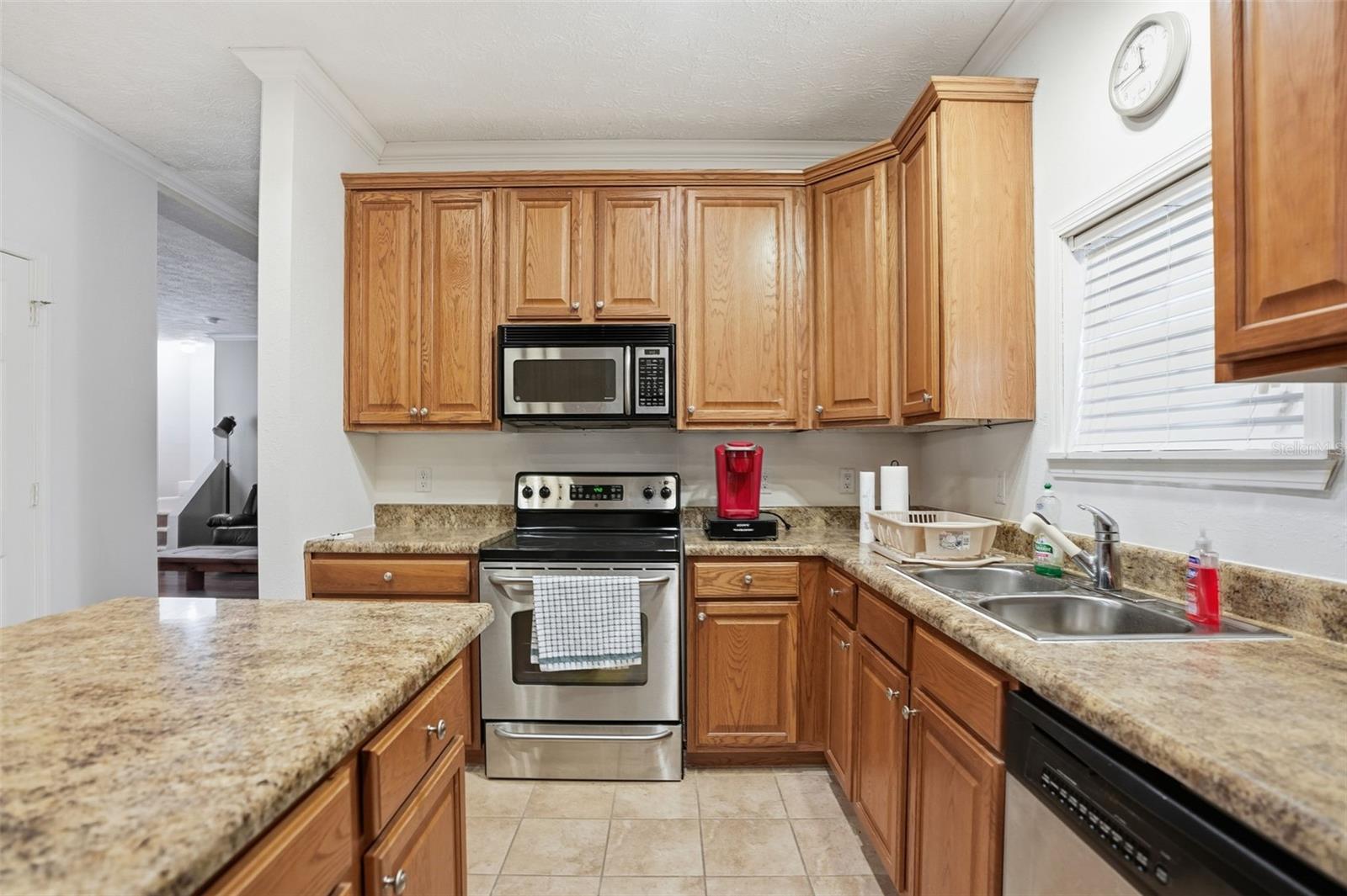 Image 9 of 34 For 11805 Osprey Avenue