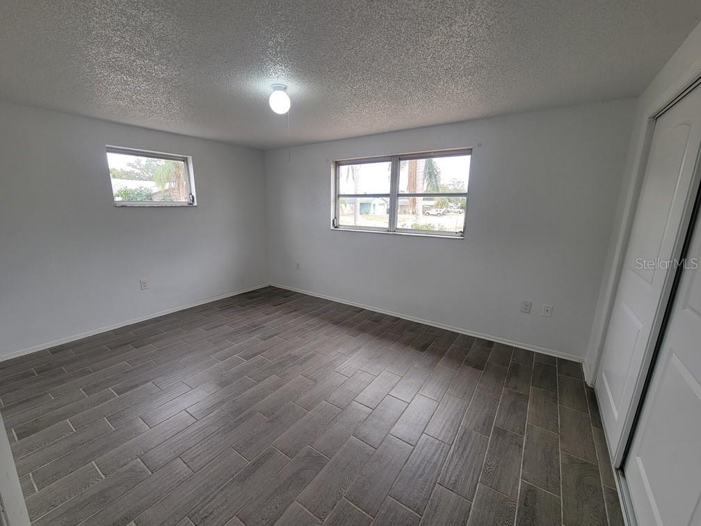 Image 10 of 19 For 7730 Wicklow Street