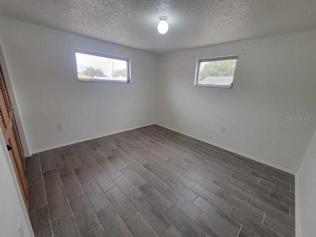 Image 13 of 19 For 7730 Wicklow Street