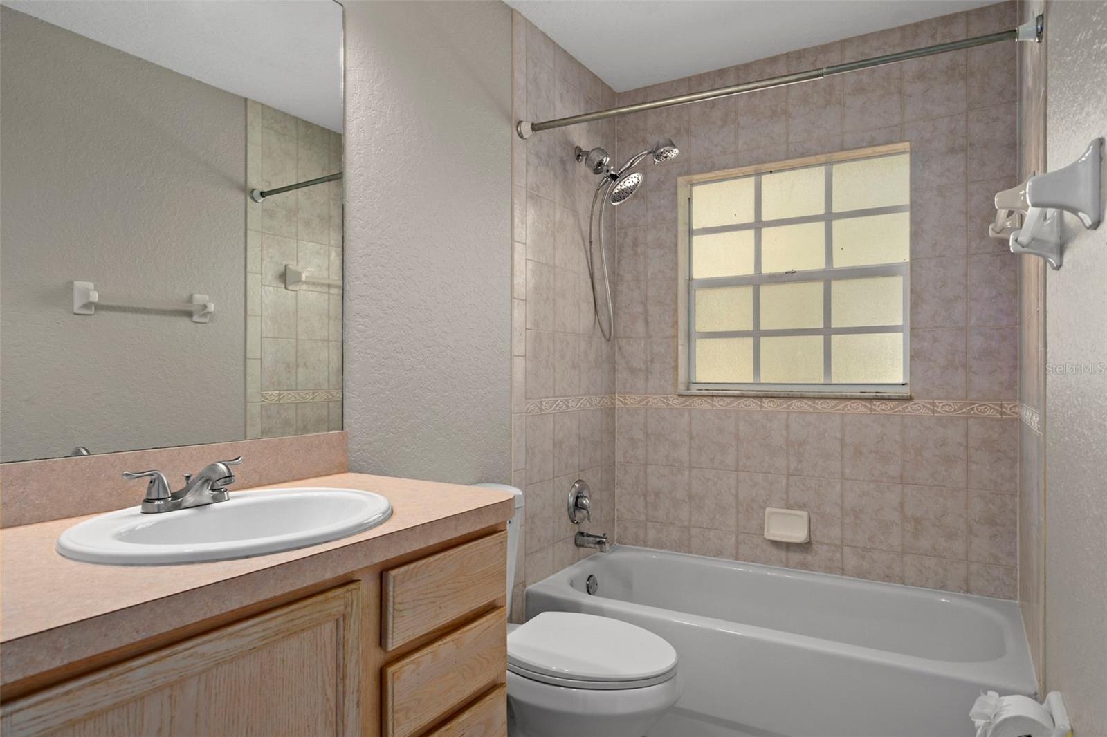 Listing photo id 19 for 13388 Glory Lane