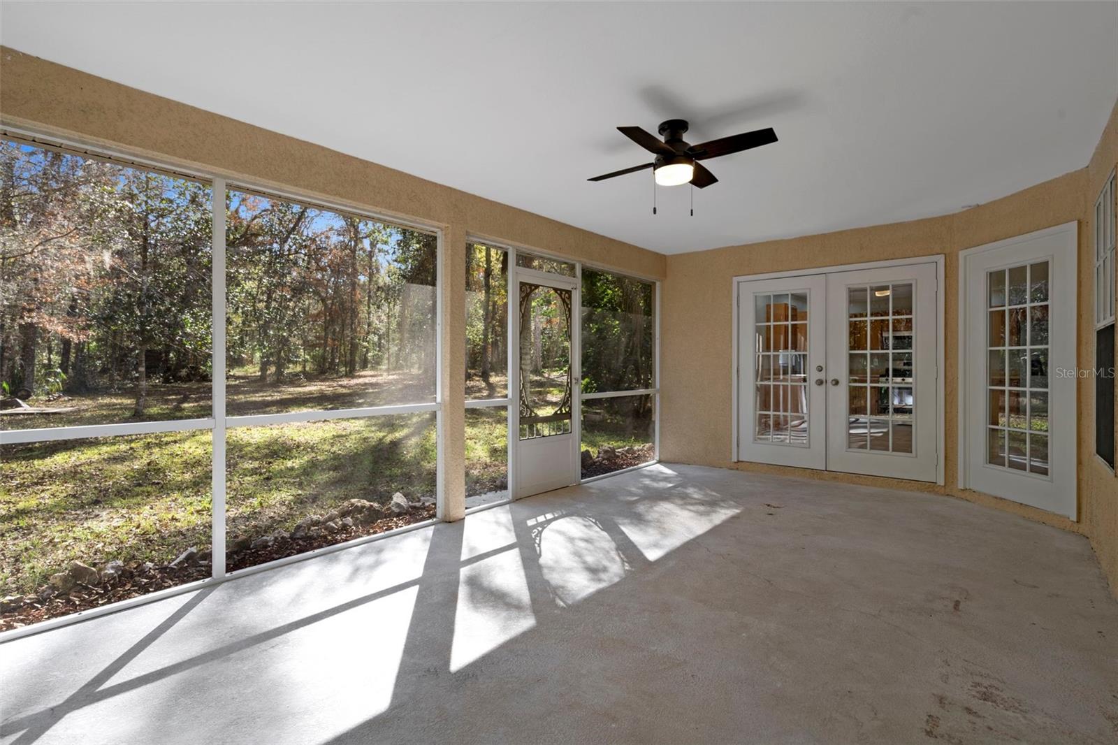 Listing photo id 23 for 13388 Glory Lane