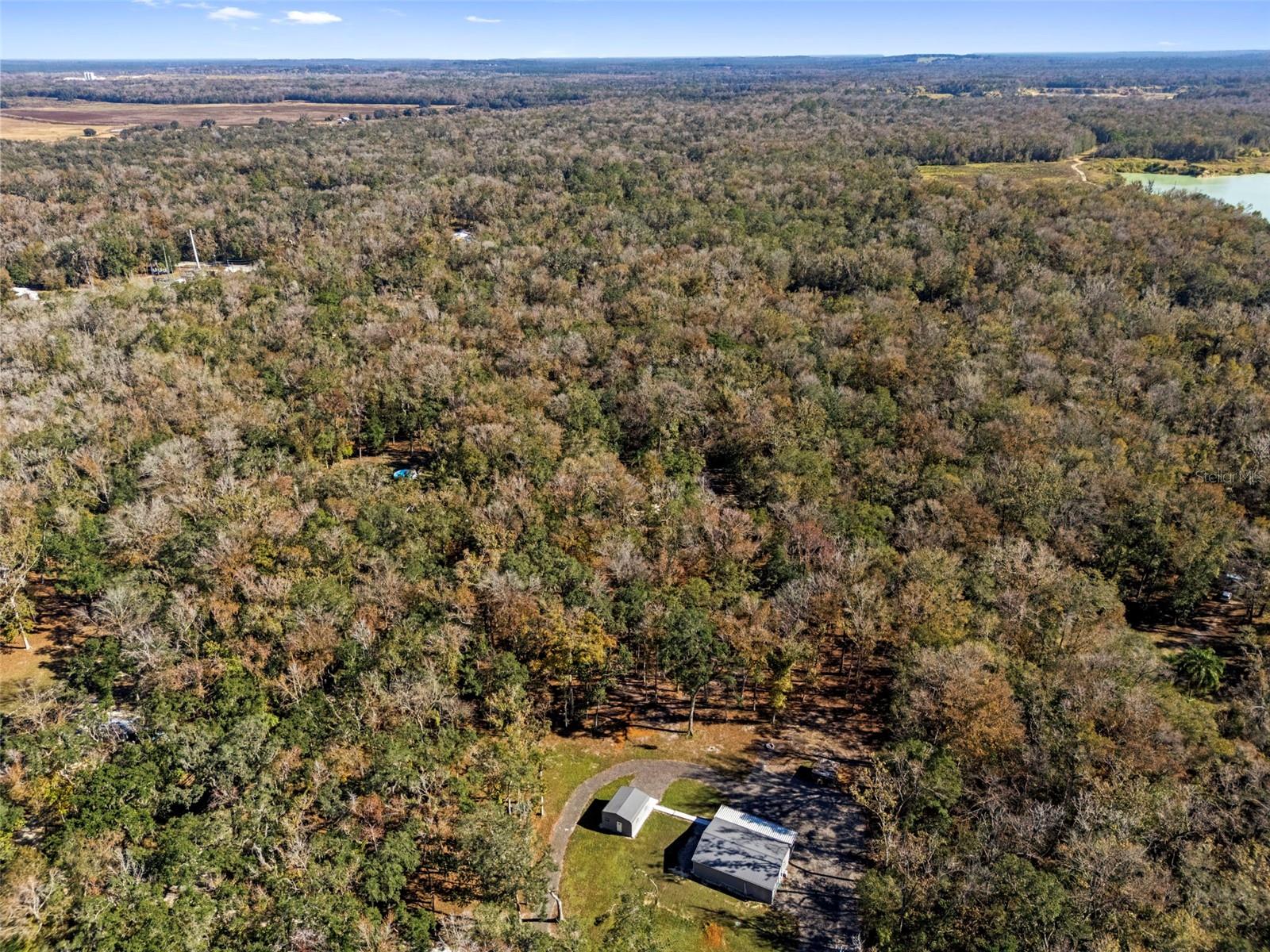 Listing photo id 33 for 13388 Glory Lane