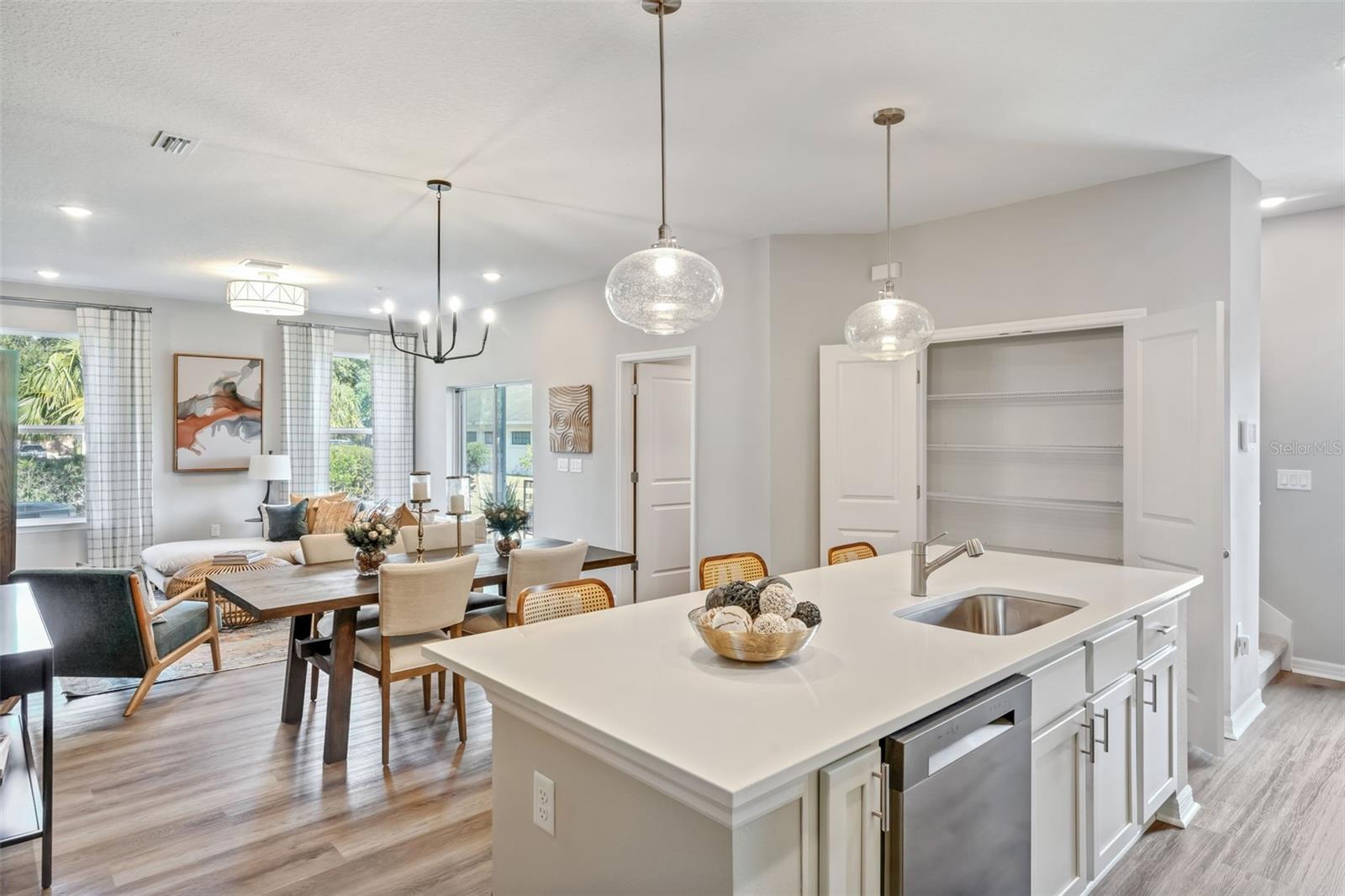 Image 8 of 23 For 2250 Red Pine Court