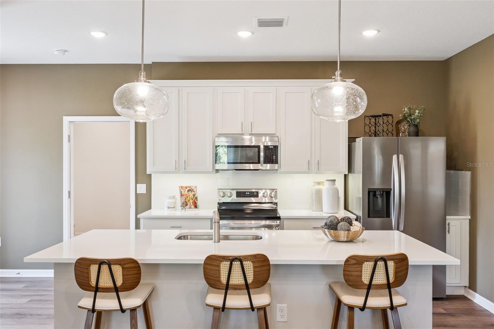 Image 9 of 23 For 2250 Red Pine Court