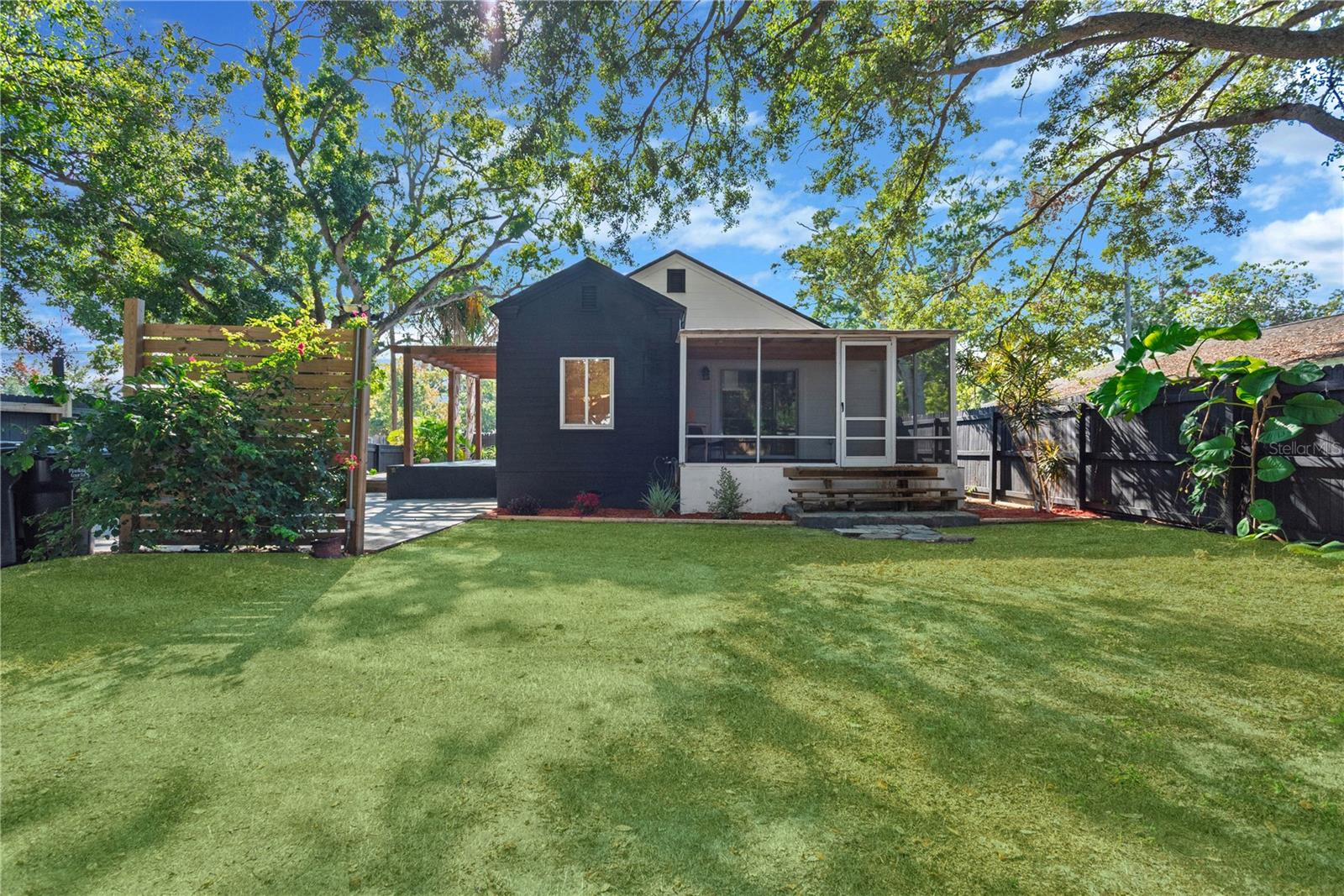 Image 22 of 34 For 4400 44th Avenue N