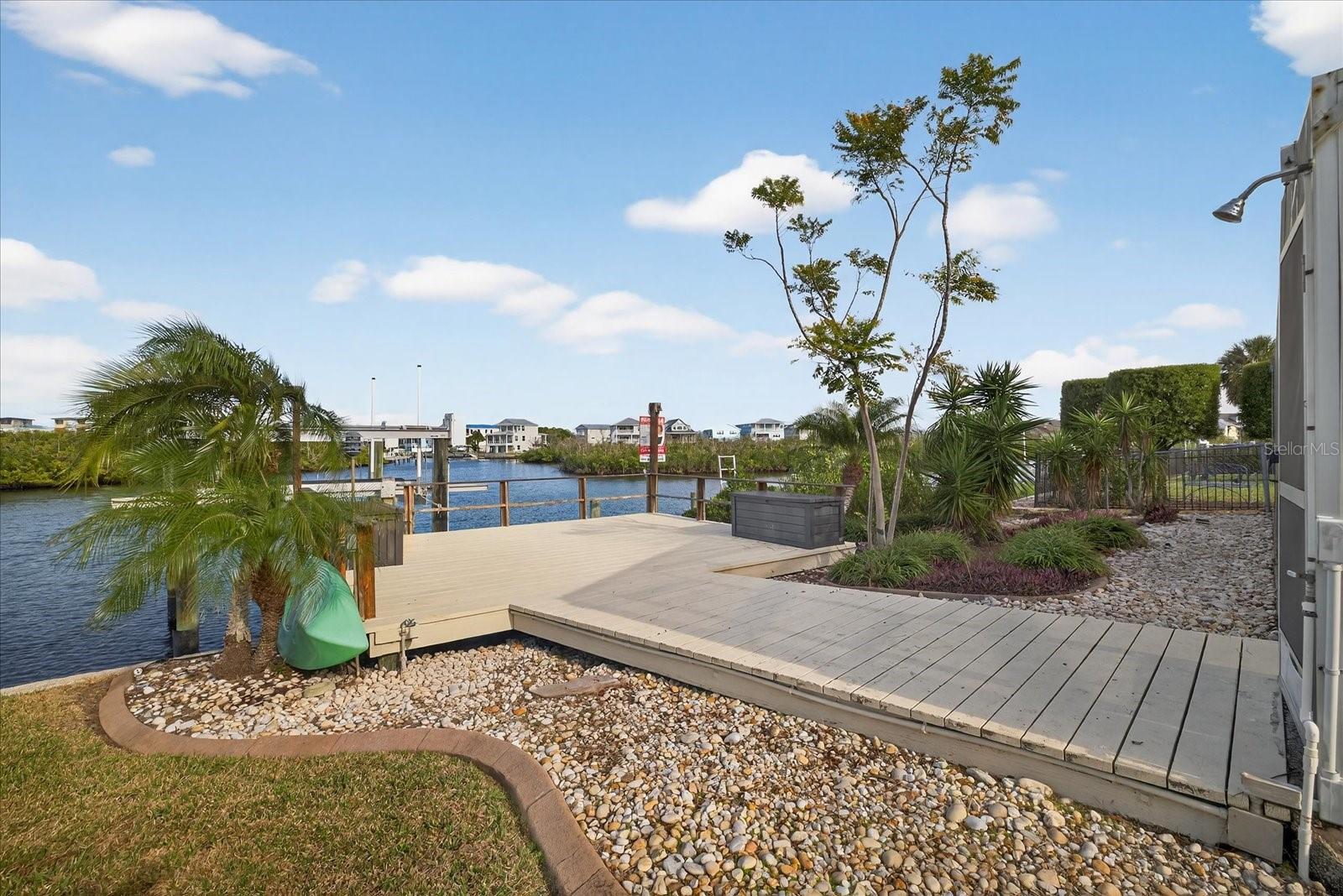 Listing photo id 12 for 4535 Rickover Court