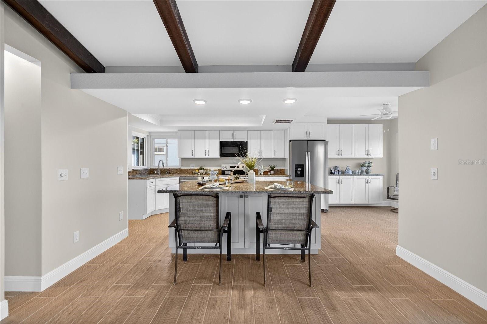 Listing photo id 27 for 4535 Rickover Court