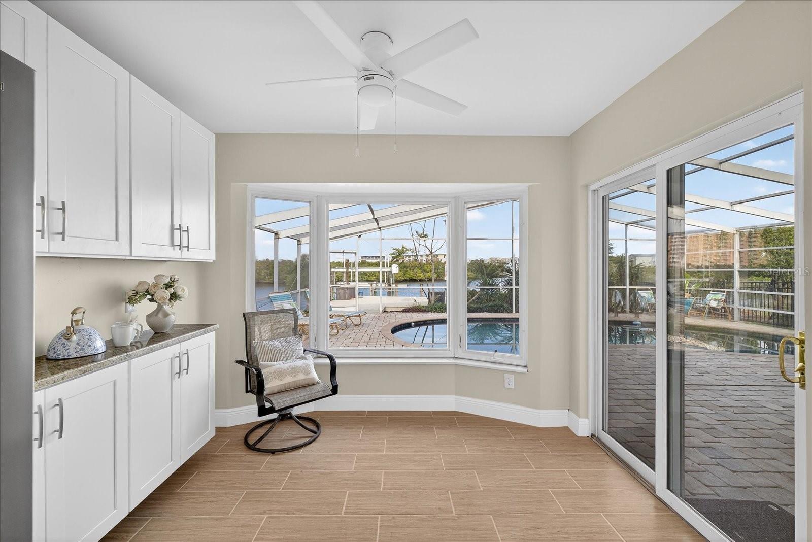 Listing photo id 28 for 4535 Rickover Court