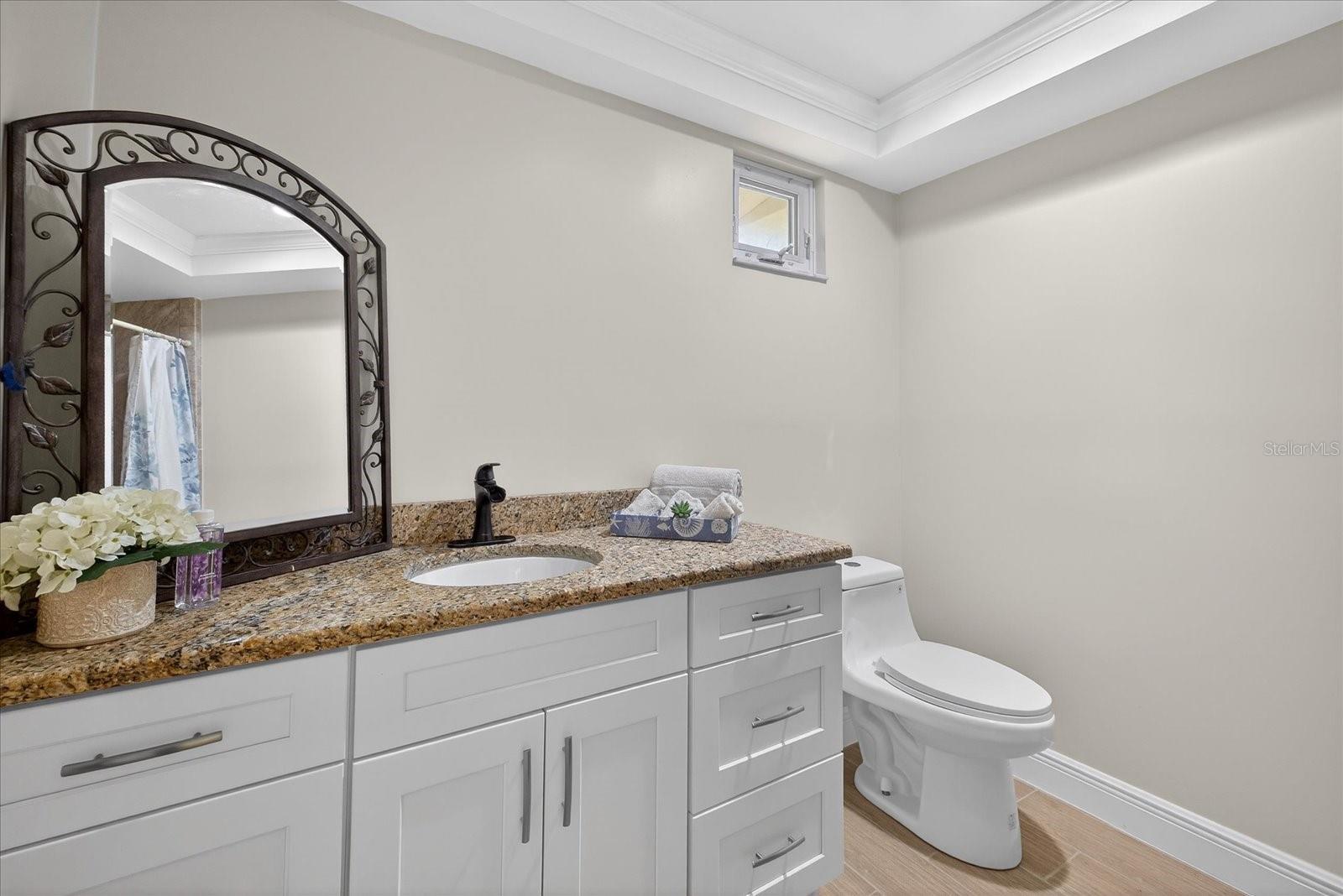 Listing photo id 38 for 4535 Rickover Court