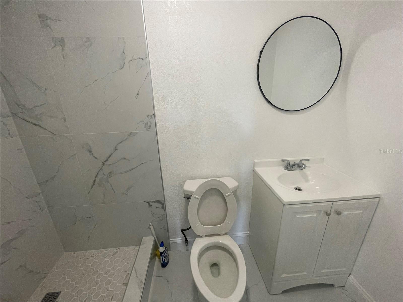 Image 22 of 39 For 8621 Robilina Road