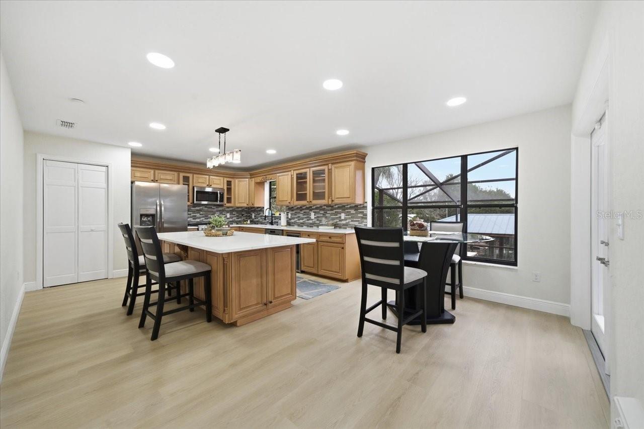 Image 12 of 87 For 1821 20th Avenue