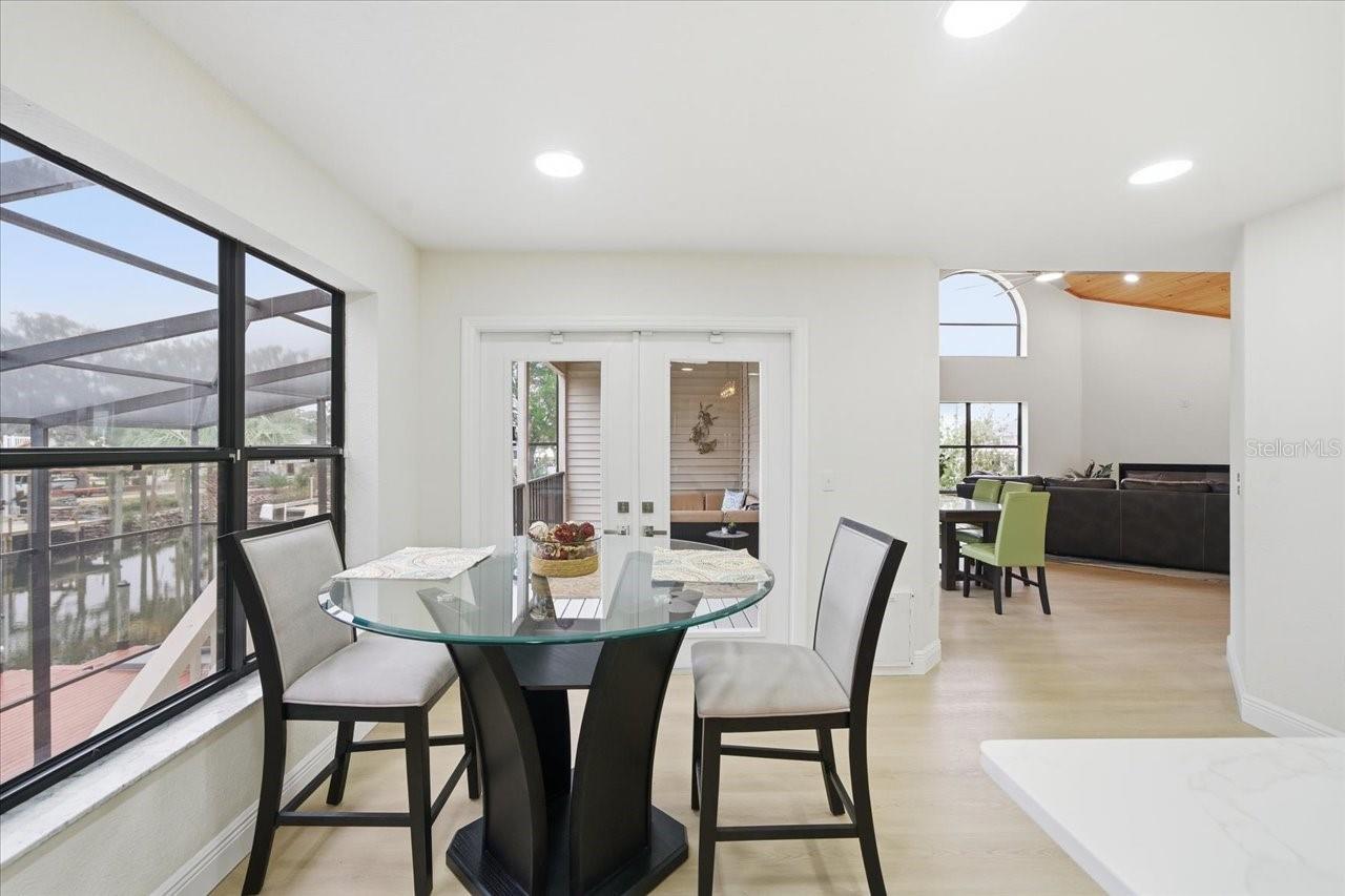 Image 26 of 87 For 1821 20th Avenue