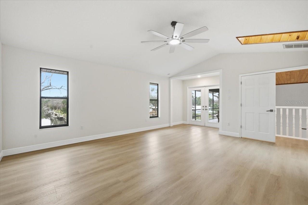 Image 39 of 87 For 1821 20th Avenue