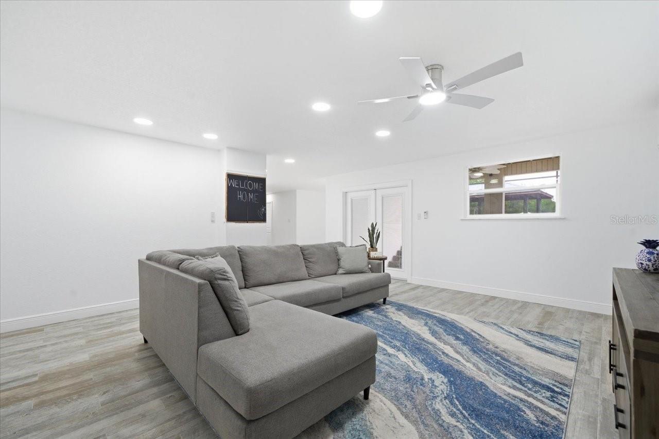 Image 57 of 87 For 1821 20th Avenue