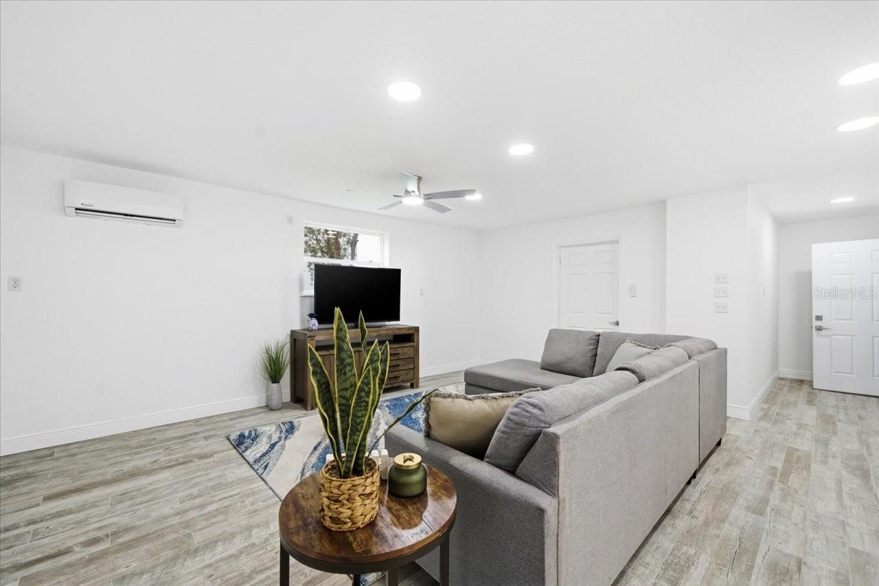 Image 58 of 87 For 1821 20th Avenue