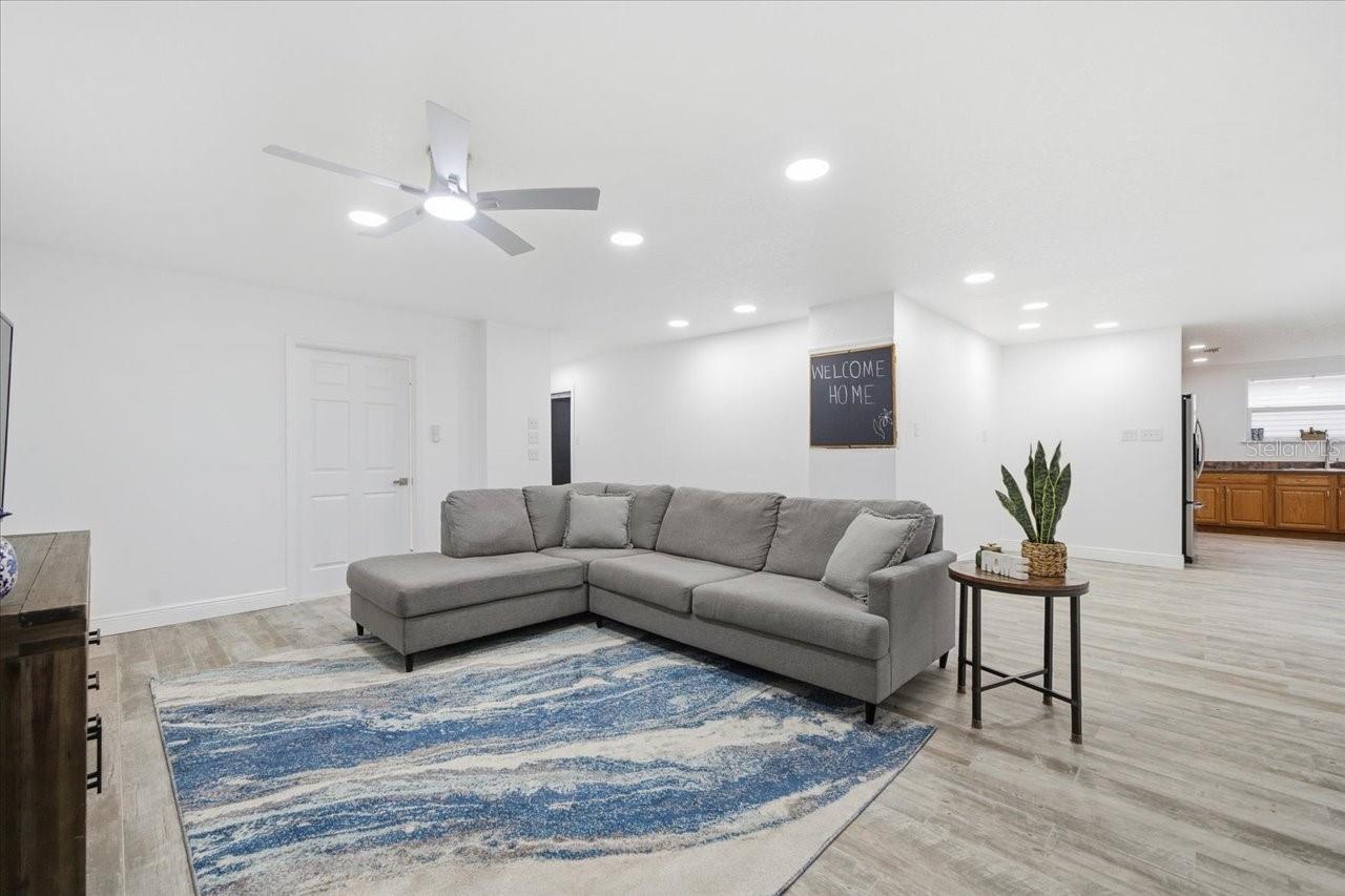 Image 59 of 87 For 1821 20th Avenue