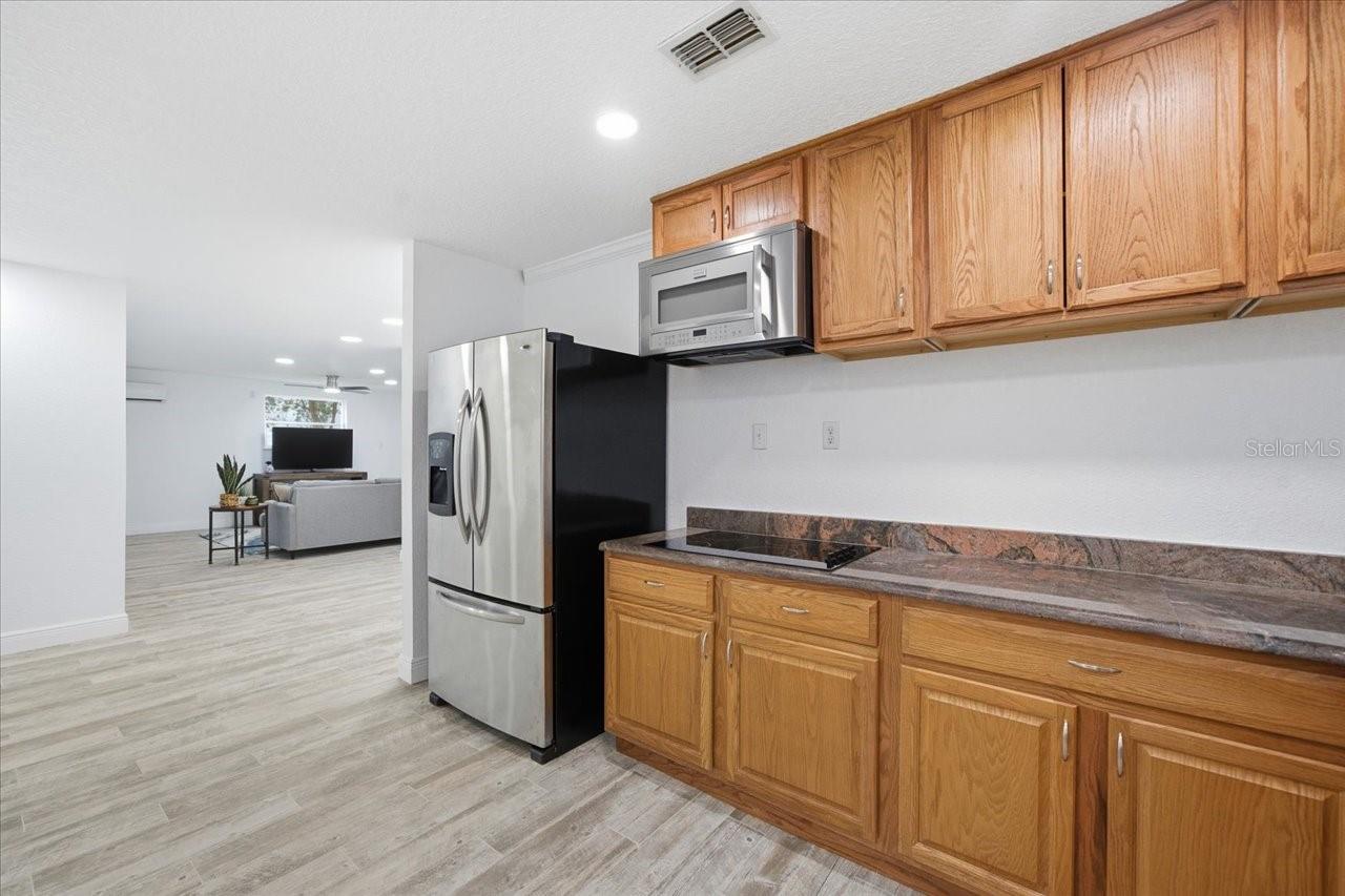 Image 61 of 87 For 1821 20th Avenue