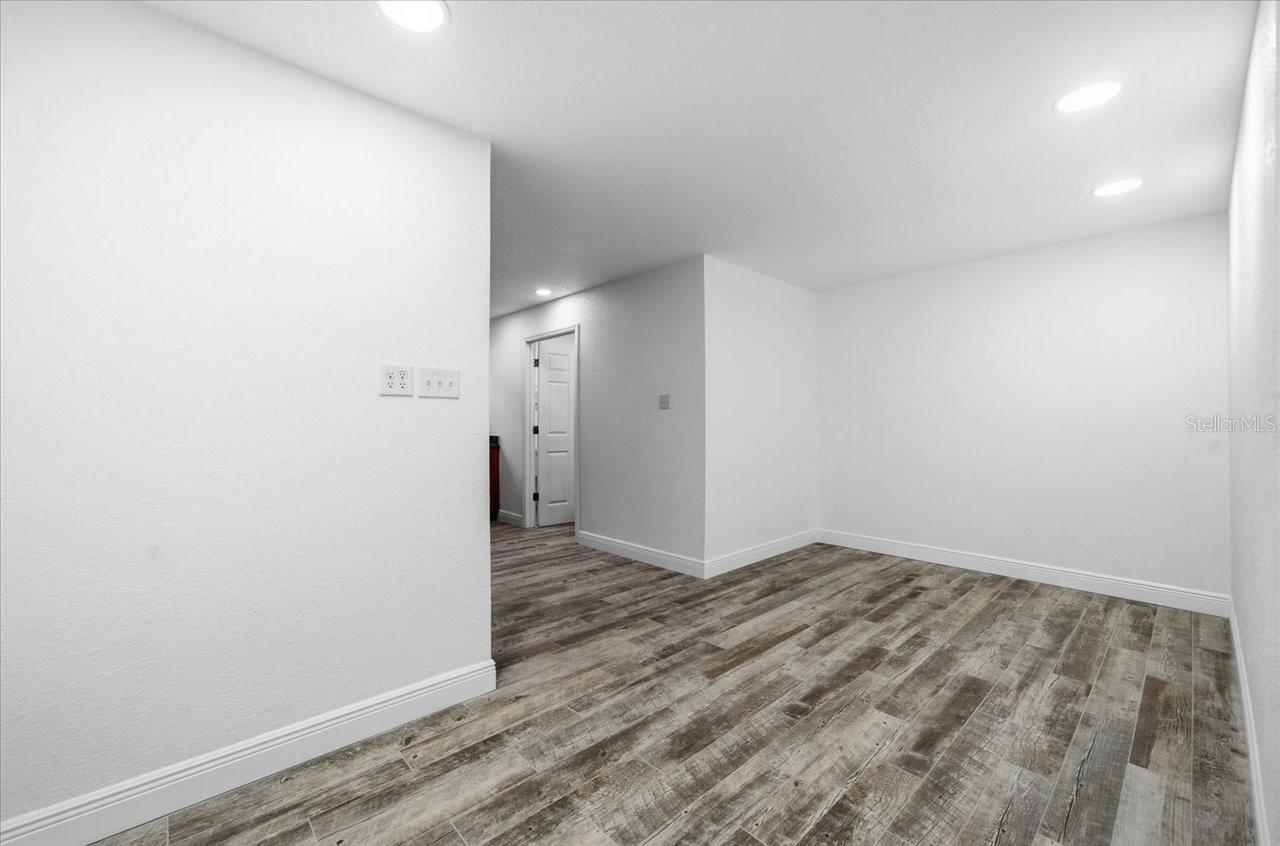 Image 64 of 87 For 1821 20th Avenue