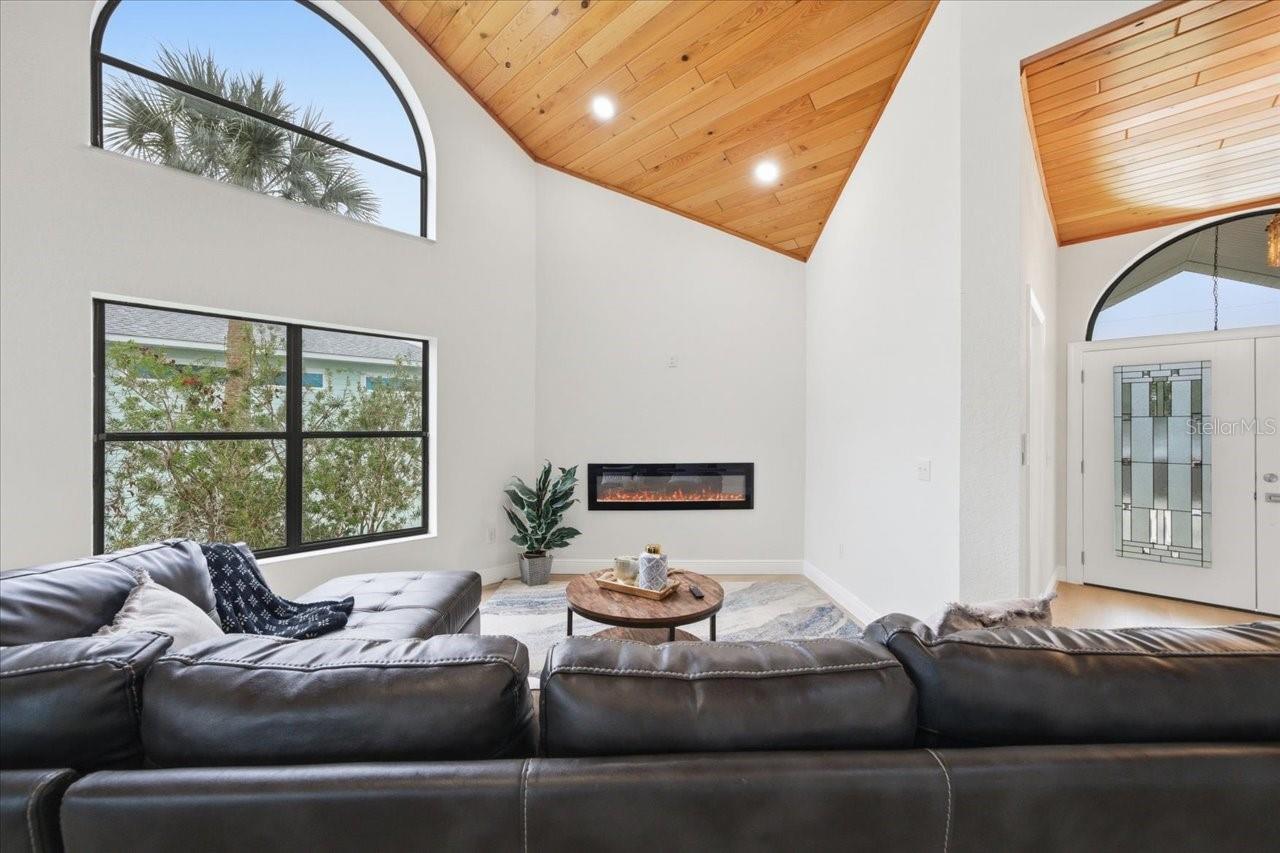 Image 9 of 87 For 1821 20th Avenue