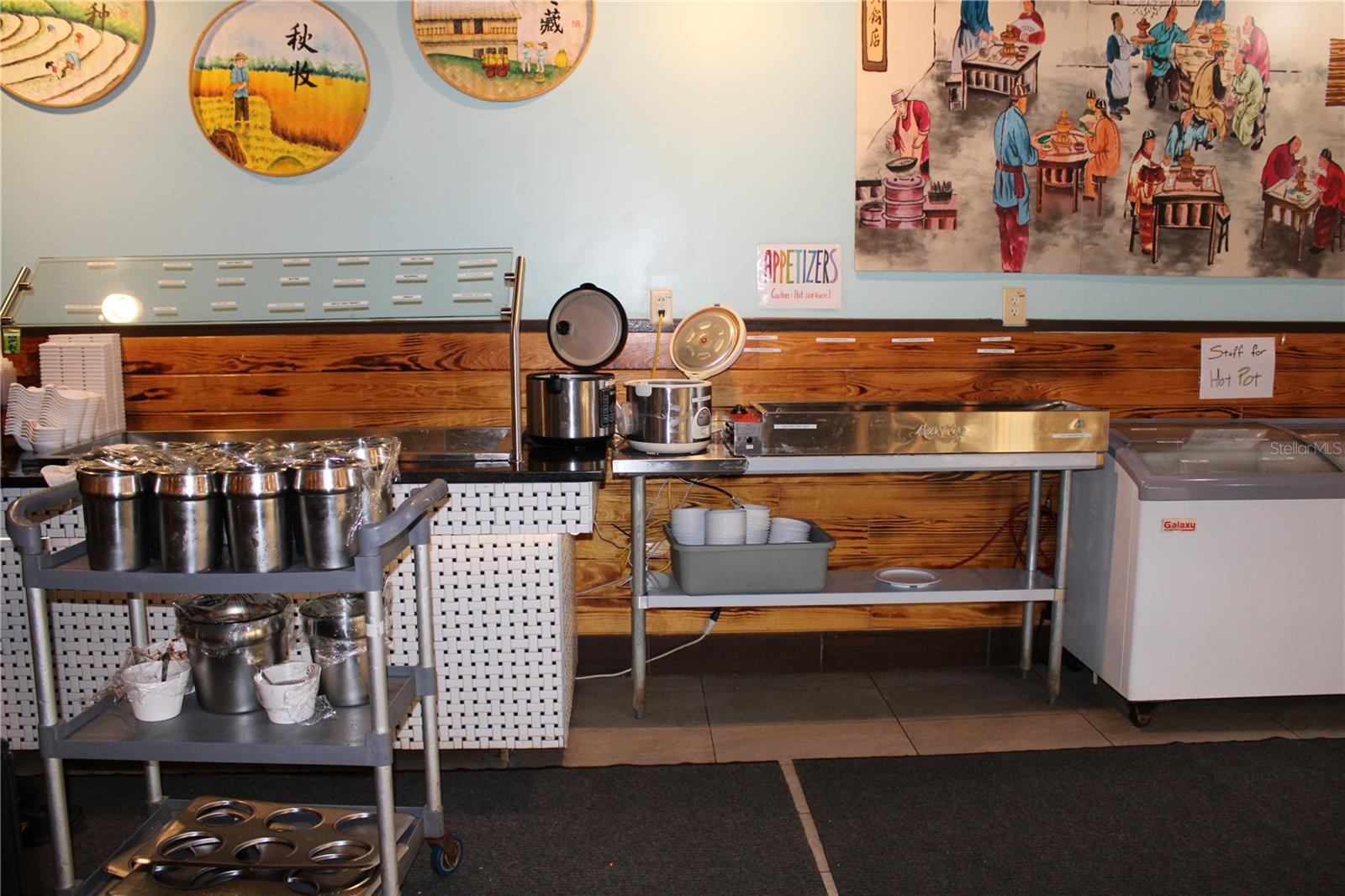 Image 13 of 23 For Commercial Way