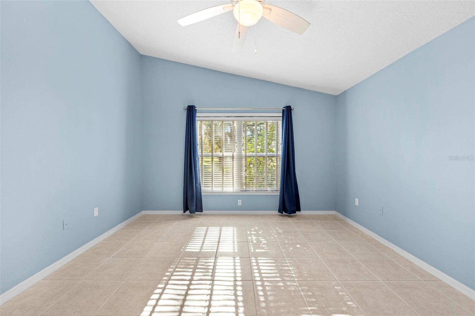 Image 15 of 53 For 11330 Leeds Drive