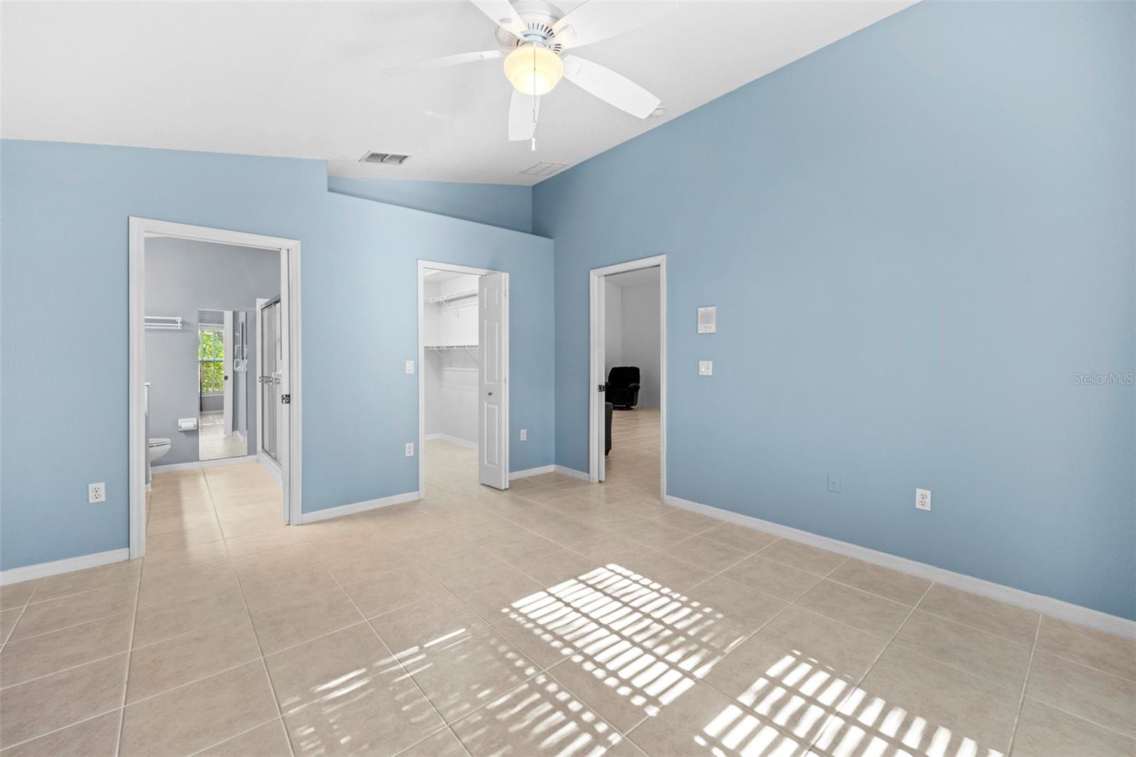 Image 17 of 53 For 11330 Leeds Drive