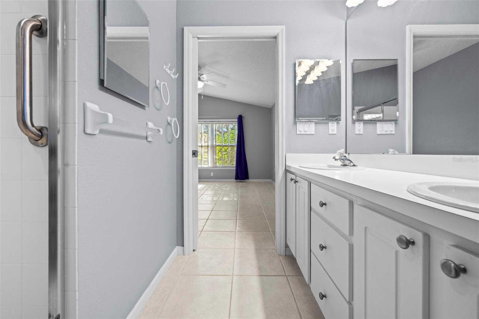 Image 20 of 53 For 11330 Leeds Drive