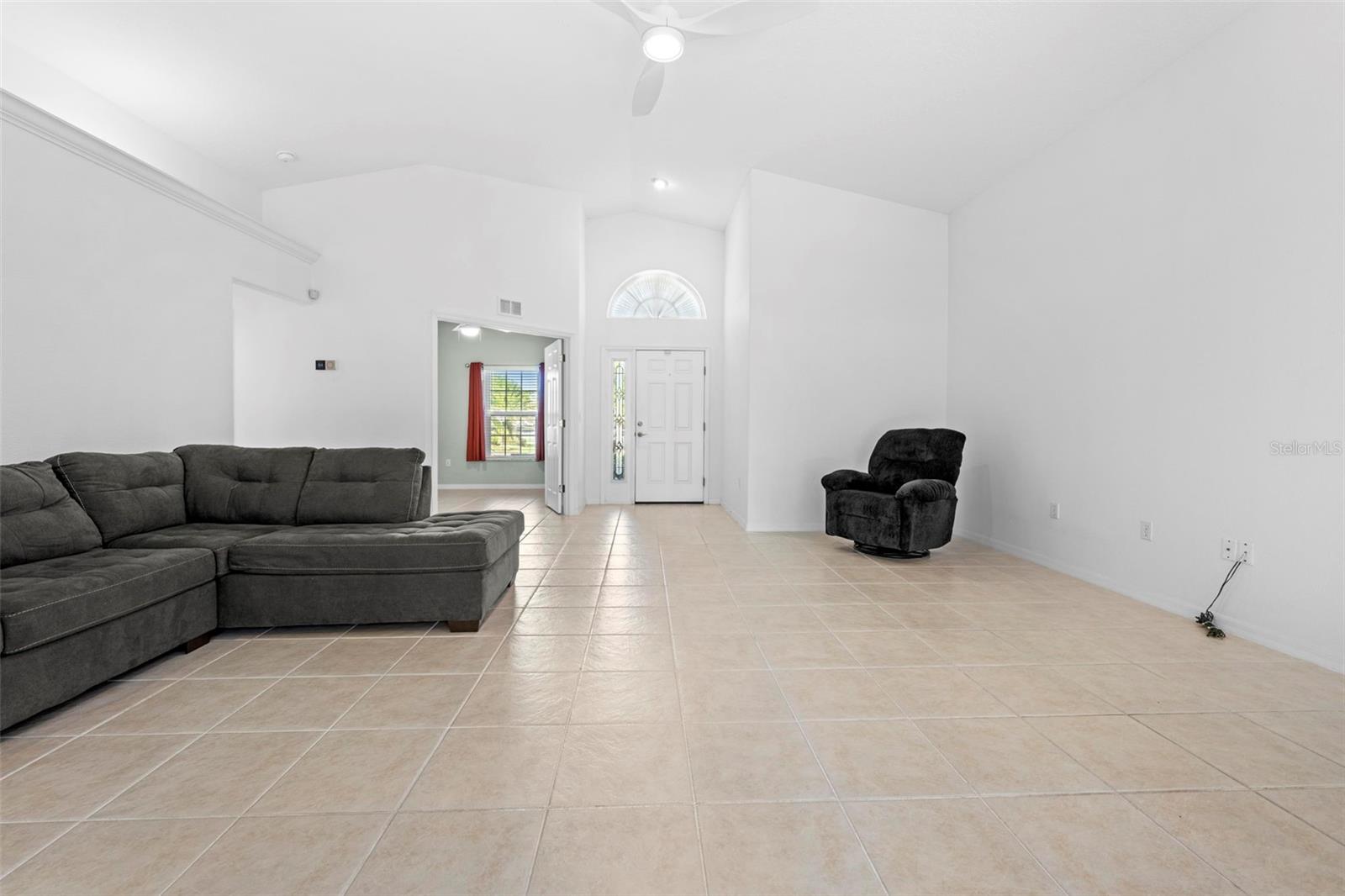 Image 25 of 53 For 11330 Leeds Drive