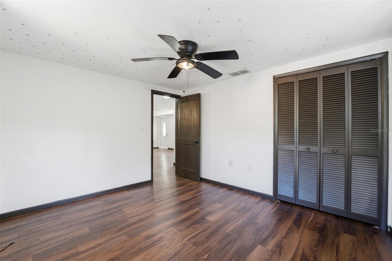 Image 15 of 39 For 62 Tyler Street